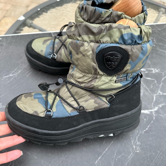 Pajar winter boots for boys size 4 - Picture 3 of 6